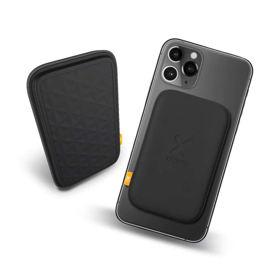 Xtorm FS4 Magnetic Wireless Power Bank 5000mAh | Type-C @ 18W + Wireless @ 7.5W Output | Κολλάει και... Φορτίζει! Xtorm FS4 Magnetic Wireless Power Bank 5000mAh | Type-C @ 18W + Wireless @ 7.5W Output | Κολλάει και... Φορτίζει!